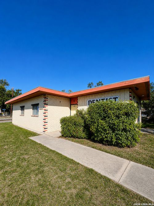378 Las Palmas Dr, San Antonio, TX, 78237 | Card Image