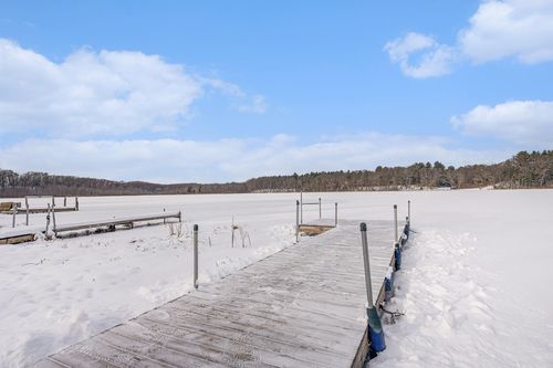 66 Cedar Lake Rd, Chelsea, MI, 48118-9734 | Card Image