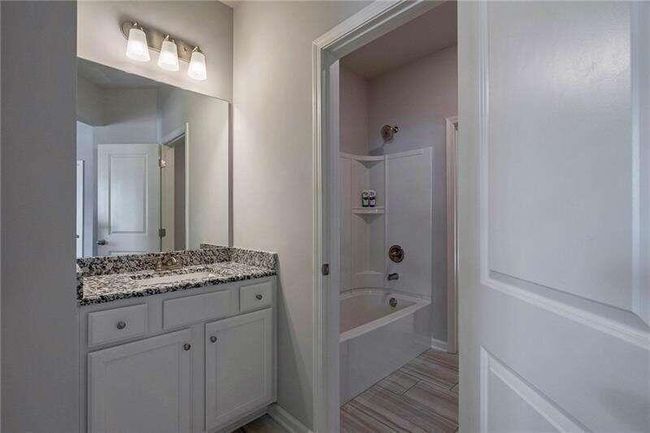 7059 Lancaster Xing, House other with 4 bedrooms, 3 bathrooms and 3 parking in Flowery Branch GA | Image 29