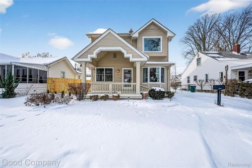 2795 Robina Ave, Berkley, MI, 48072-3811 | Card Image