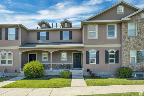 7887 S Dove Creek Ln, West Jordan, UT, 84081-6003 | Card Image