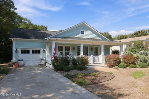 111 Nina Dr, Emerald Isle, NC, 28594-3216 | Card Image