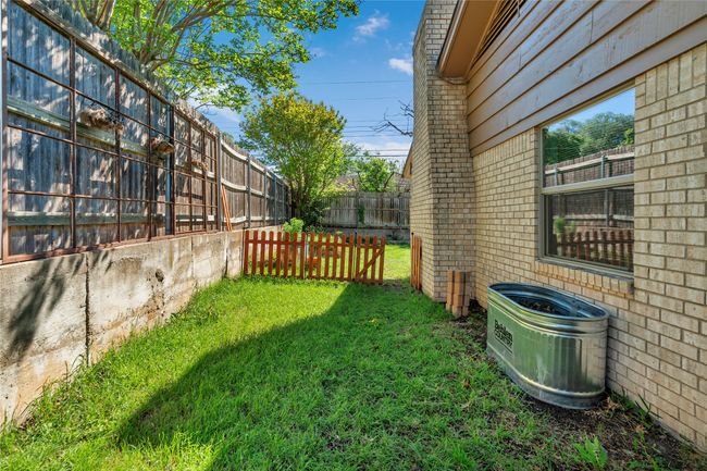 4225 Dawn Dr, House other with 4 bedrooms, 3 bathrooms and null parking in Benbrook TX | Image 9