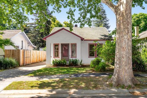 1932 Larkin Way, Sacramento, CA, 95818-2457 | Card Image