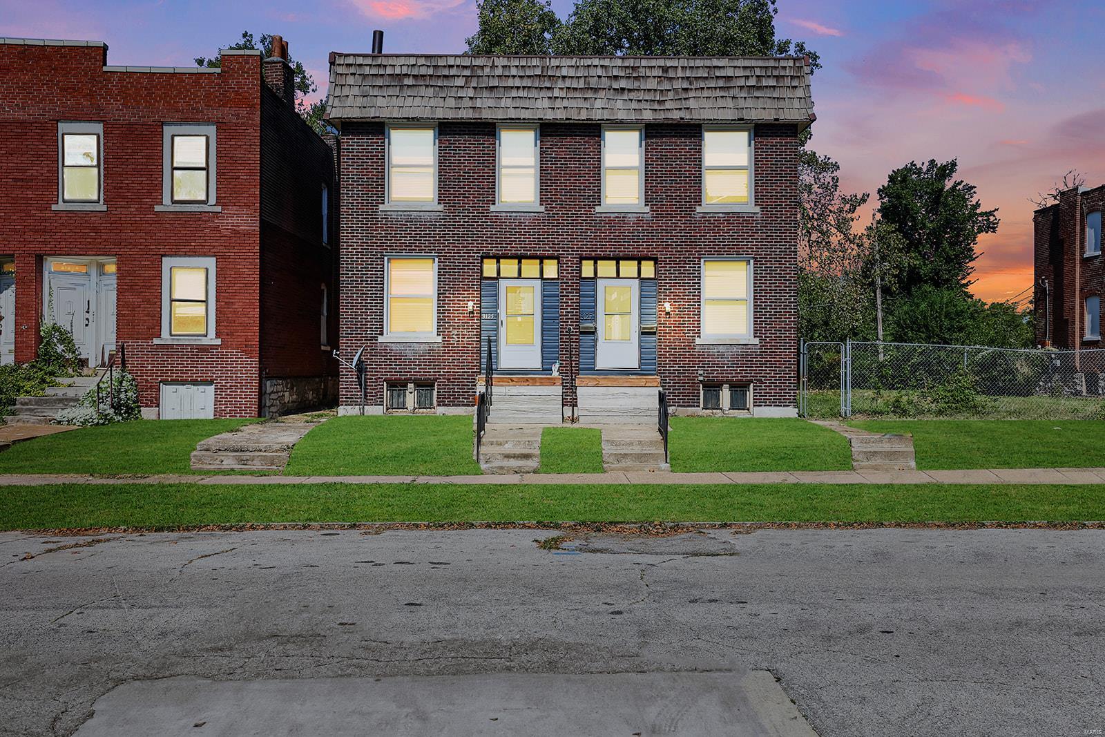 Clay Ave, Saint Louis, MO 63115
