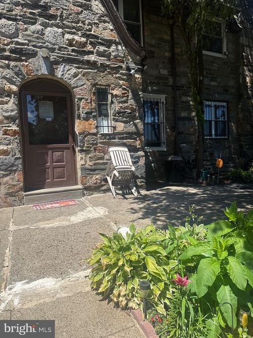 apt-20-5200 W Montgomery Ave, PHILADELPHIA, PA, 19131-3356 | Card Image