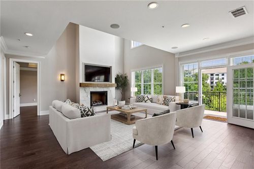 401-3280 Stillhouse Ln Se, Atlanta, GA, 30339 | Card Image