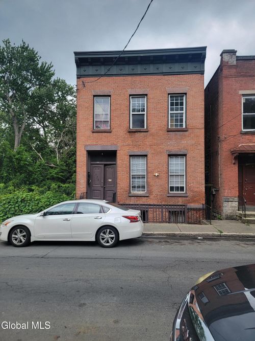 375 8th St, Troy, NY, 12180-1649 | Card Image