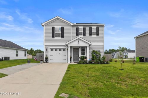 215 New Home Pl, Holly Ridge, NC, 28445-5403 | Card Image