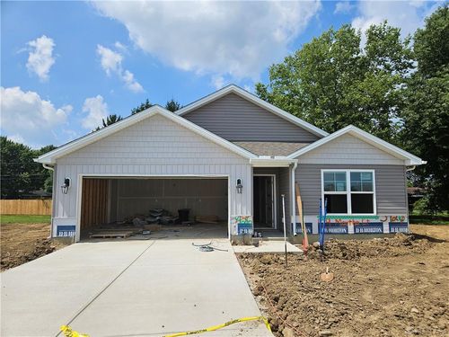 109 Martha Ct, Eaton, OH, 45320-1390 | Card Image