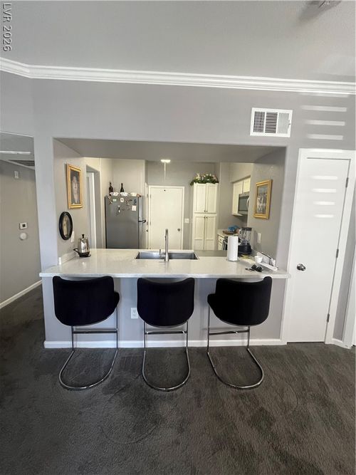 1049-7255 W Sunset Rd, Las Vegas, NV, 89113-1902 | Card Image