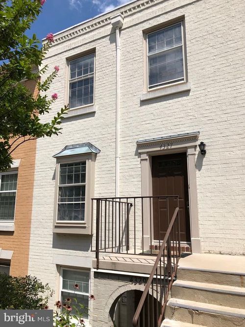 4327-4327 Massachusetts Ave Nw, WASHINGTON, DC, 20016-5546 | Card Image