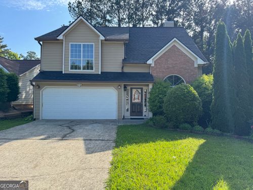 2080 Racquet Club Cir, Lawrenceville, GA, 30043-5643 | Card Image
