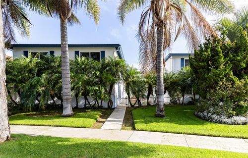 970 Valencia St, Costa Mesa, CA, 92626 | Card Image