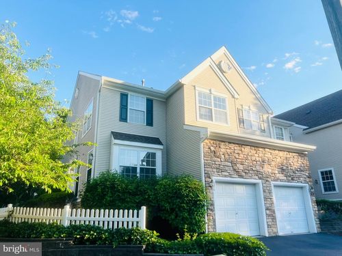 1806 Dahlia Cir, Dayton, NJ, 08810-1476 | Card Image