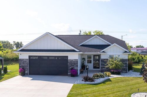 572 Emerald Isle Court, WRIGHTSTOWN, WI, 54180 | Card Image