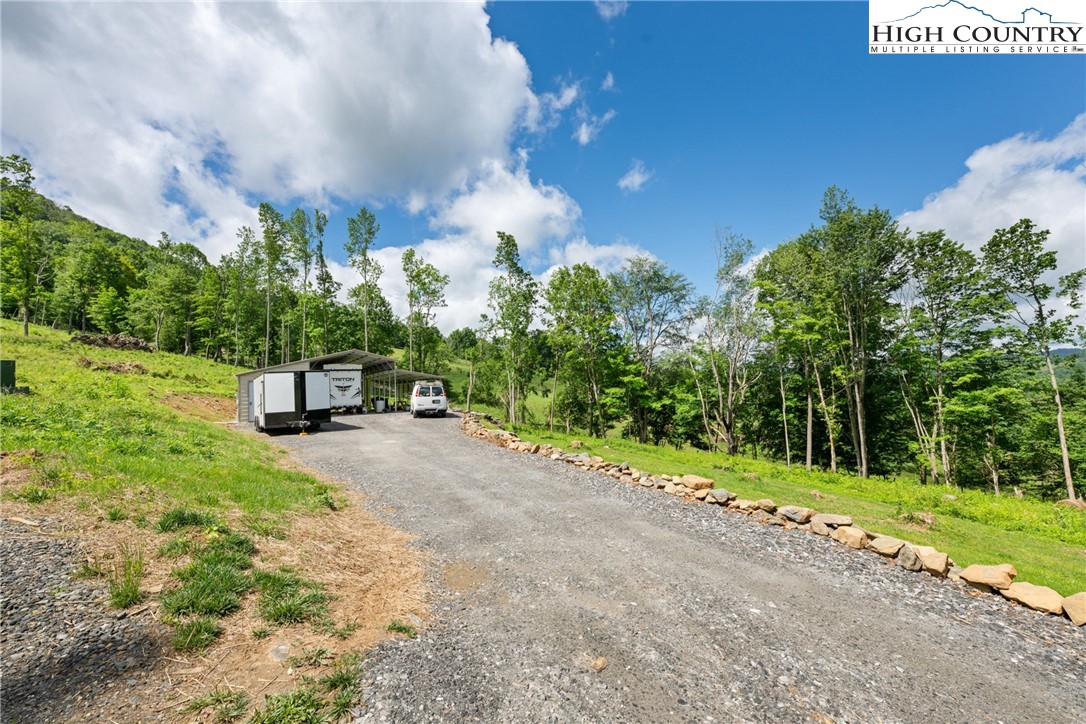 Land in Creston 5