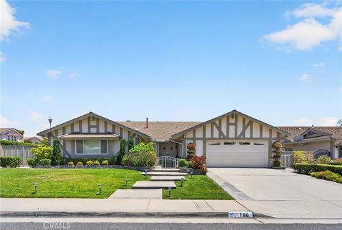 198 Sunflower St, Brea, CA, 92821-4723 | Card Image