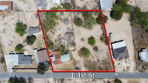 617 E 1st St, Sullivan City, TX, 78595-1360 | Card Image