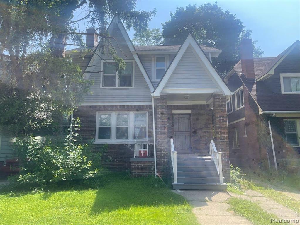 Woodingham Dr, Detroit, MI 48238