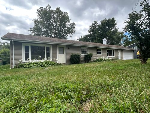 823 Jessie Rd, Lake In The Hills, IL, 60156-1512 | Card Image