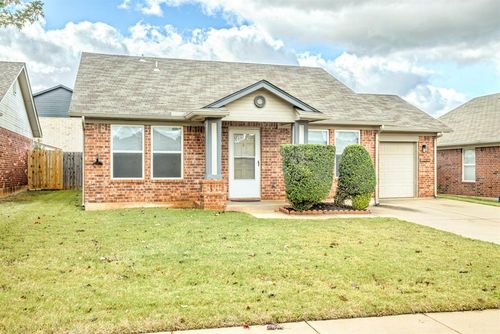 2909 Fennel Rd, Oklahoma City, OK, 73128-1041 | Card Image