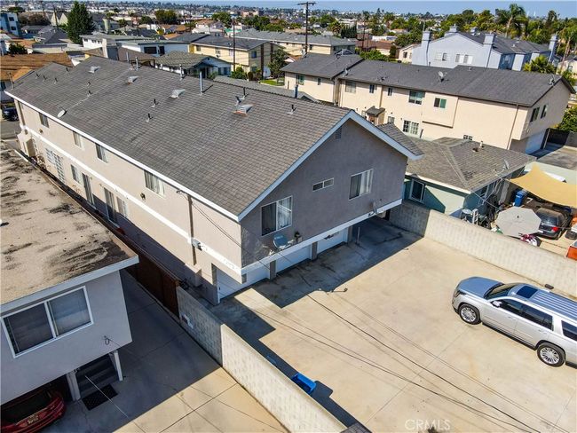 APT-1 - 1726 W 150 Th St, Home with 0 bedrooms, 0 bathrooms and 4 parking in Gardena CA | Image 6