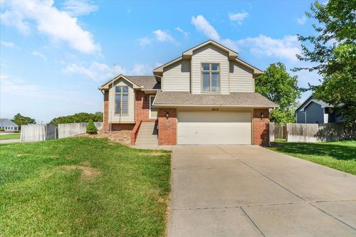2014 N Grace Avenue Ct, Andover, KS, 67002-9597 | Card Image