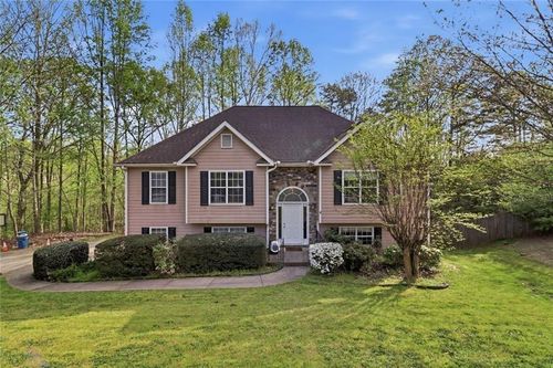 1235 Smoke Hill Ln, Hoschton, GA, 30548-1778 | Card Image
