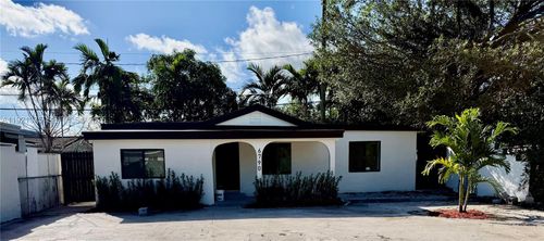 6790 Sw 25th Ter, Miami, FL, 33155-2906 | Card Image