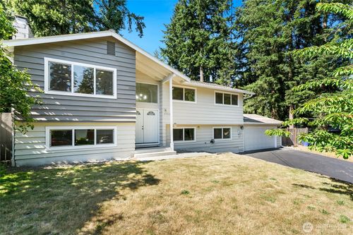 6046 Ne 204th St, Kenmore, WA, 98028-8519 | Card Image