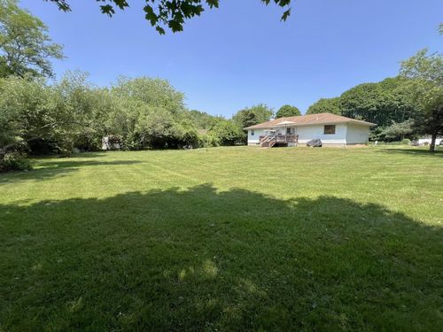 34 Wards Ln, Bellport, NY, 11713-2115 | Card Image