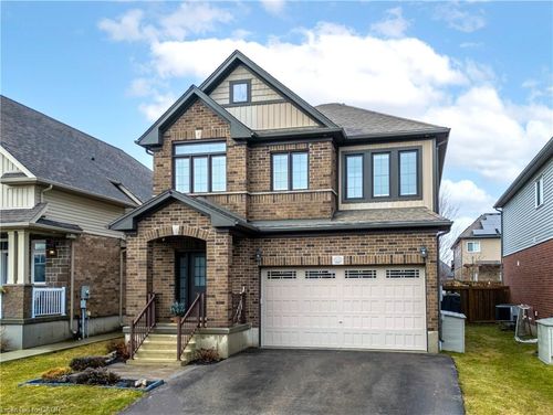 22 Bettschen Lane, Baden, ON, N3A0E1 | Card Image