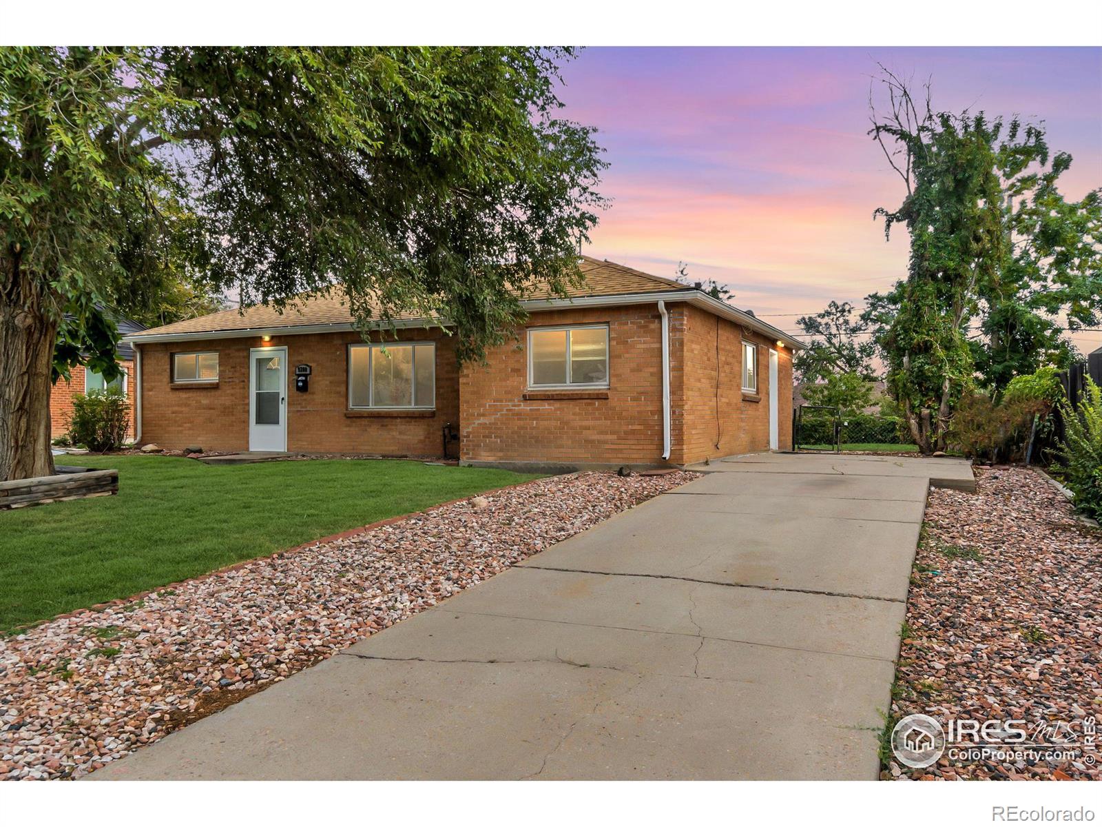 Vine St, Thornton, CO 80229