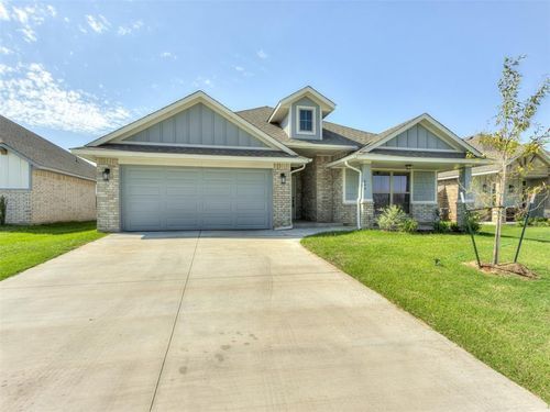 644 Laurel Grv, Washington, OK, 73093-5043 | Card Image
