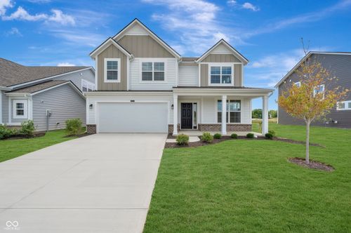 10043 Rosalee Dr, Noblesville, IN, 46060-7604 | Card Image
