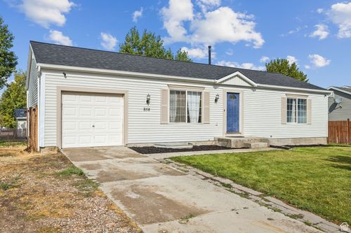 858 S 780 W, Tooele, UT, 84074-3285 | Card Image