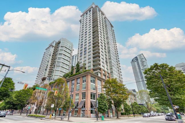 2502 - 565 Smithe Street, Condo with 2 bedrooms, 0 bathrooms and 1 parking in Vancouver BC | Image 1
