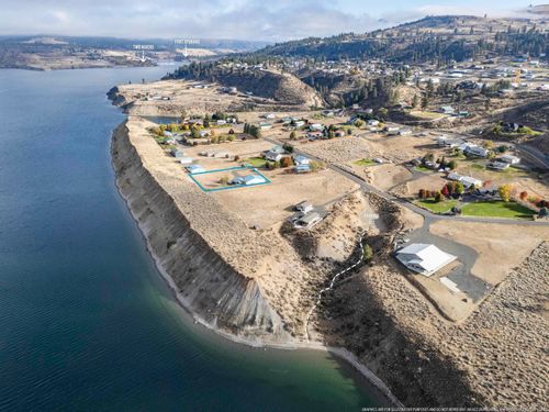 42141 Osprey Ln N, Davenport, WA, 99122-8837 | Card Image