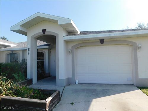 1029 Se 11th St, Cape Coral, FL, 33990-3044 | Card Image