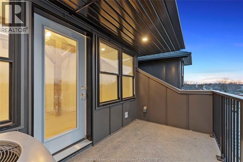 401-247 Brock St, Amherstburg, ON, N9V2H4 | Card Image