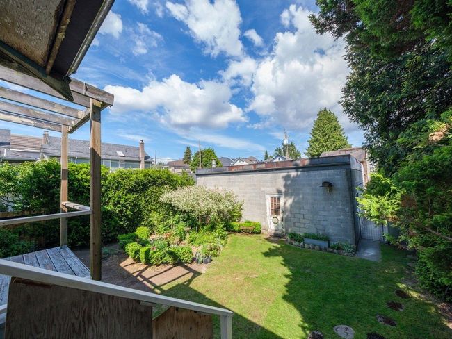 View of yard | Image 16