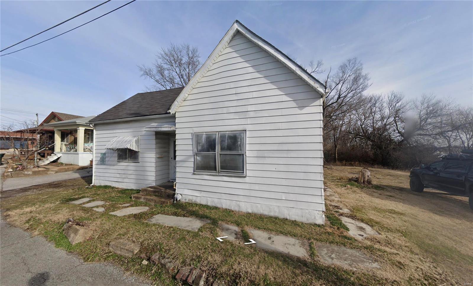 Hughes Pl, Saint Louis, MO 63110
