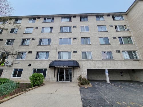 apt-208-1227 S Harlem Ave, Berwyn, IL, 60402-1044 | Card Image