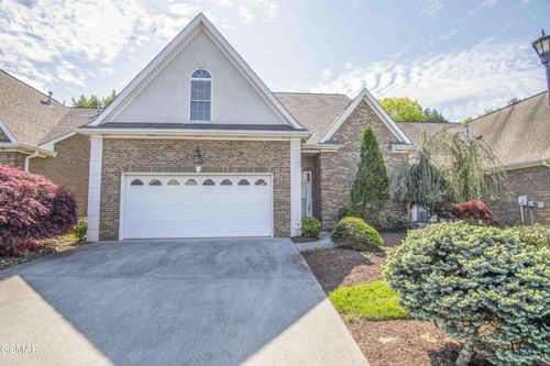 5224 Tazewell Pointe Way, Knoxville, TN, 37918-7521 | Card Image