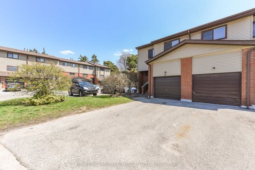 72-72 Carleton Pl, Brampton, ON, L6T3Z4 | Card Image