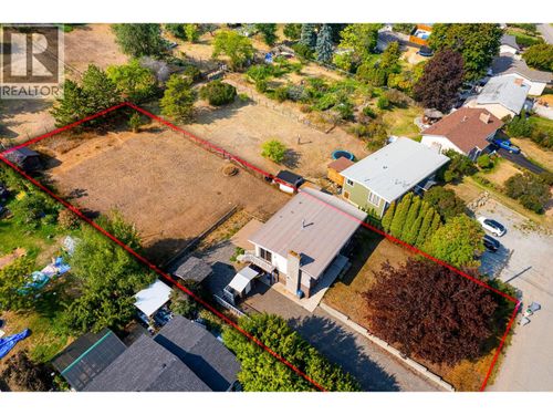 1365 Clearview Dr, Kamloops, BC, V2C5E7 | Card Image