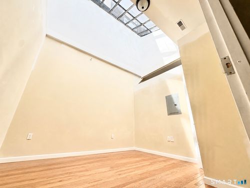 3d-105 Bank Street, Waterbury, CT, 06702 | Card Image