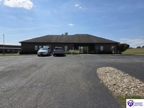 150 Raleigh Dr, Elizabethtown, KY, 42701-7139 | Card Image