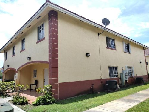 206-11378 W Flagler Street, Miami, FL, 33174 | Card Image